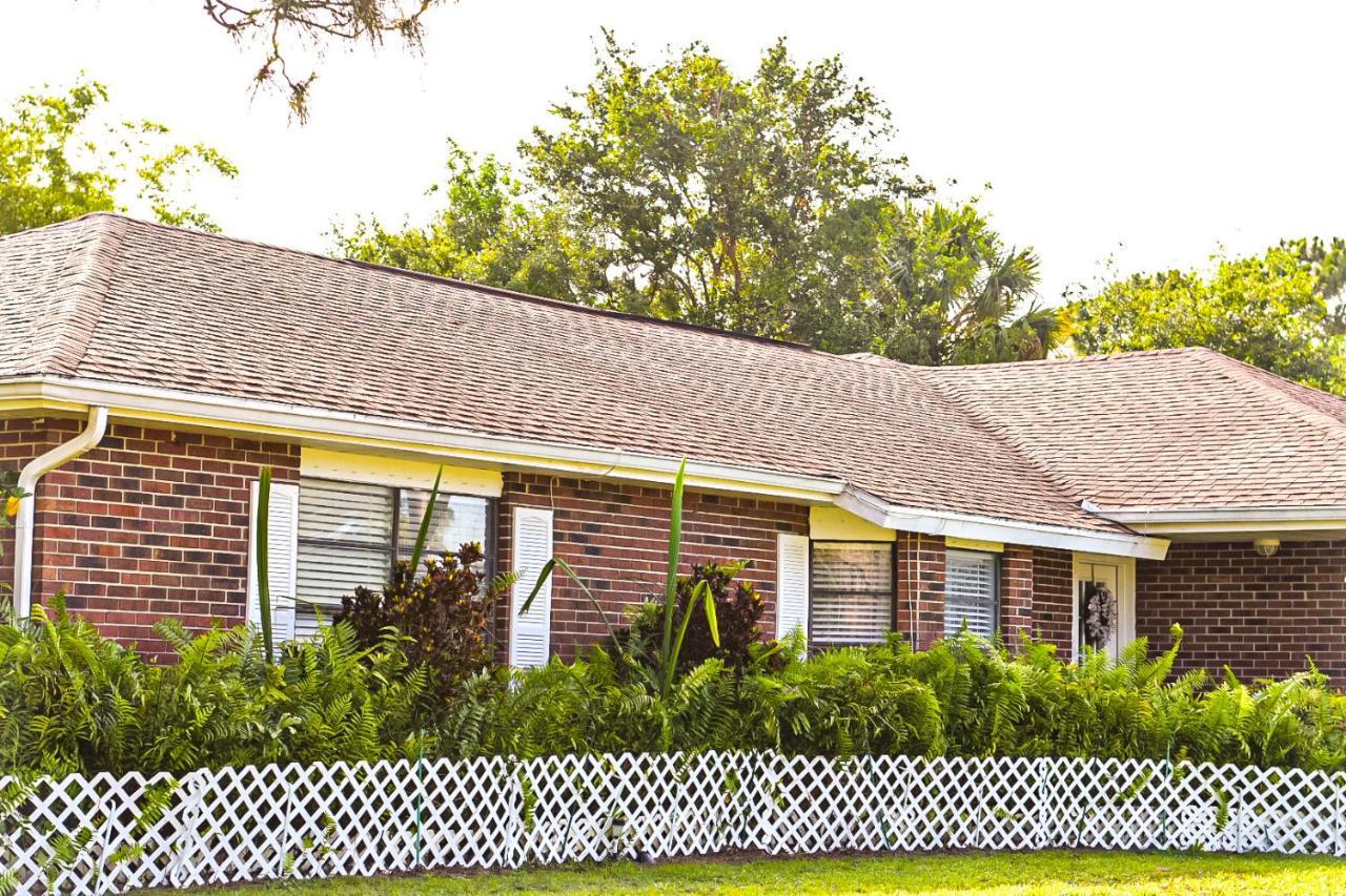 Welcome To The Cottage: A Home Away From Home Port St. Lucie Экстерьер фото